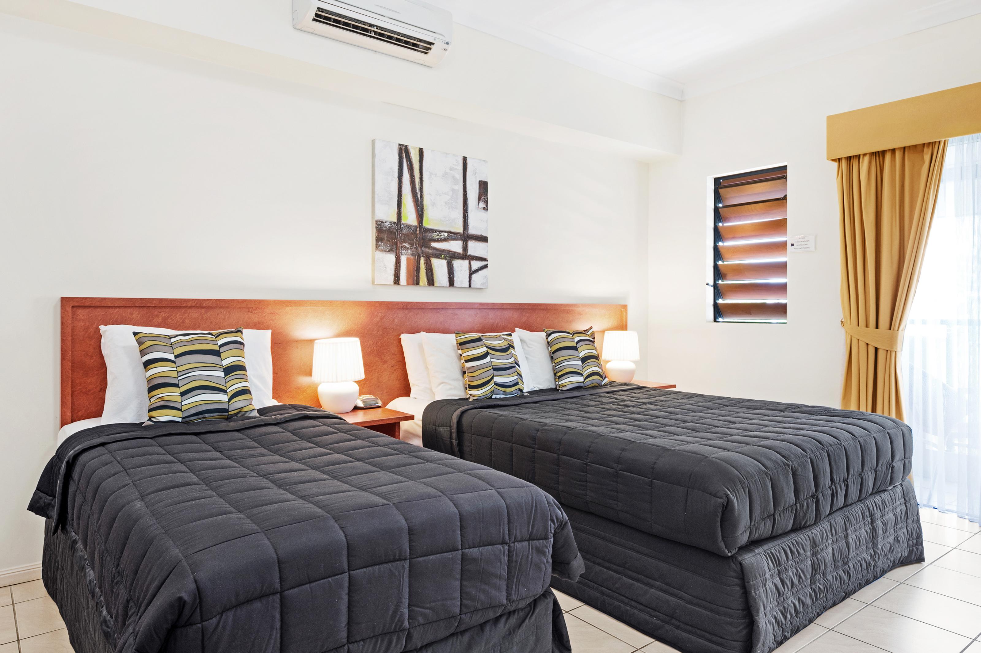 Cairns Queens Court ภายนอก รูปภาพ