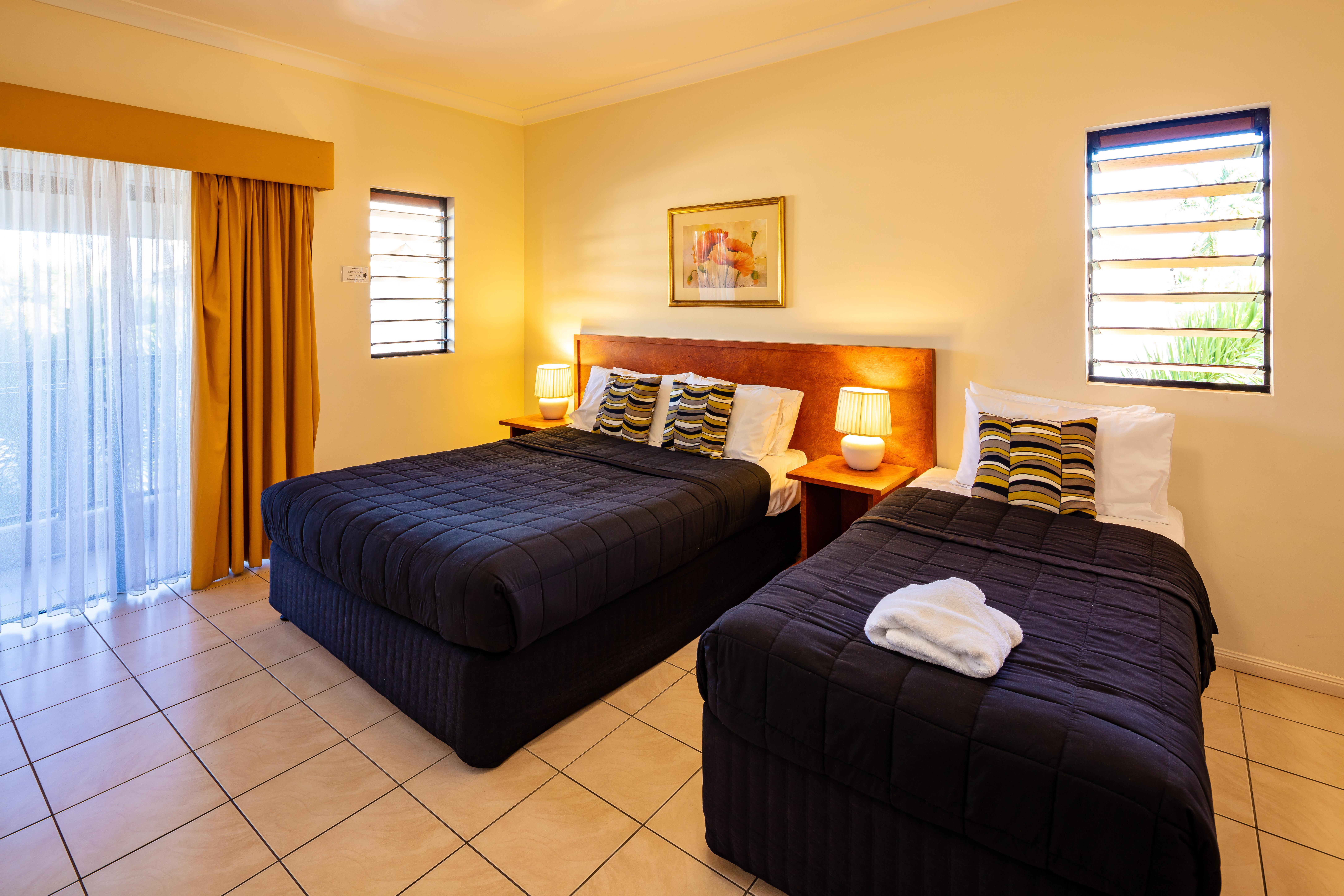 Cairns Queens Court ภายนอก รูปภาพ