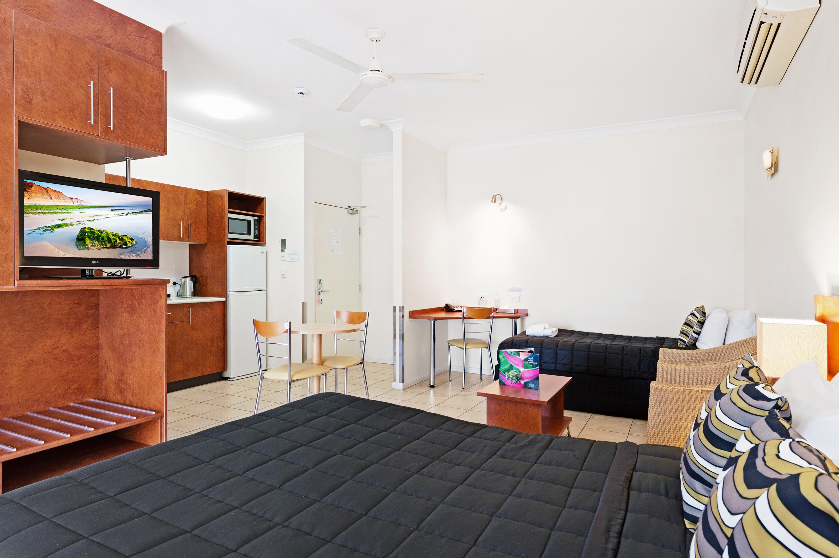 Cairns Queens Court ภายนอก รูปภาพ