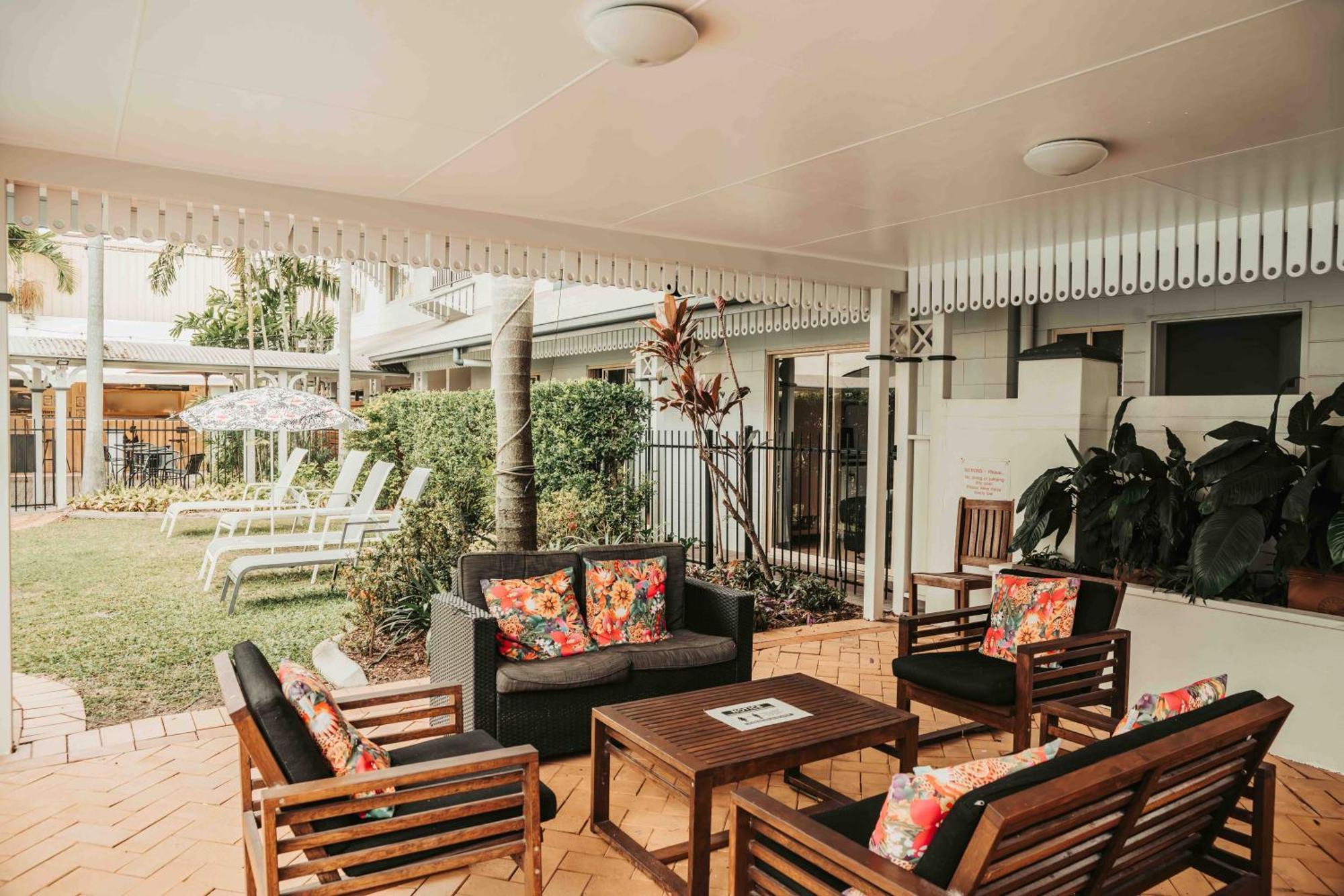 Cairns Queens Court ภายนอก รูปภาพ