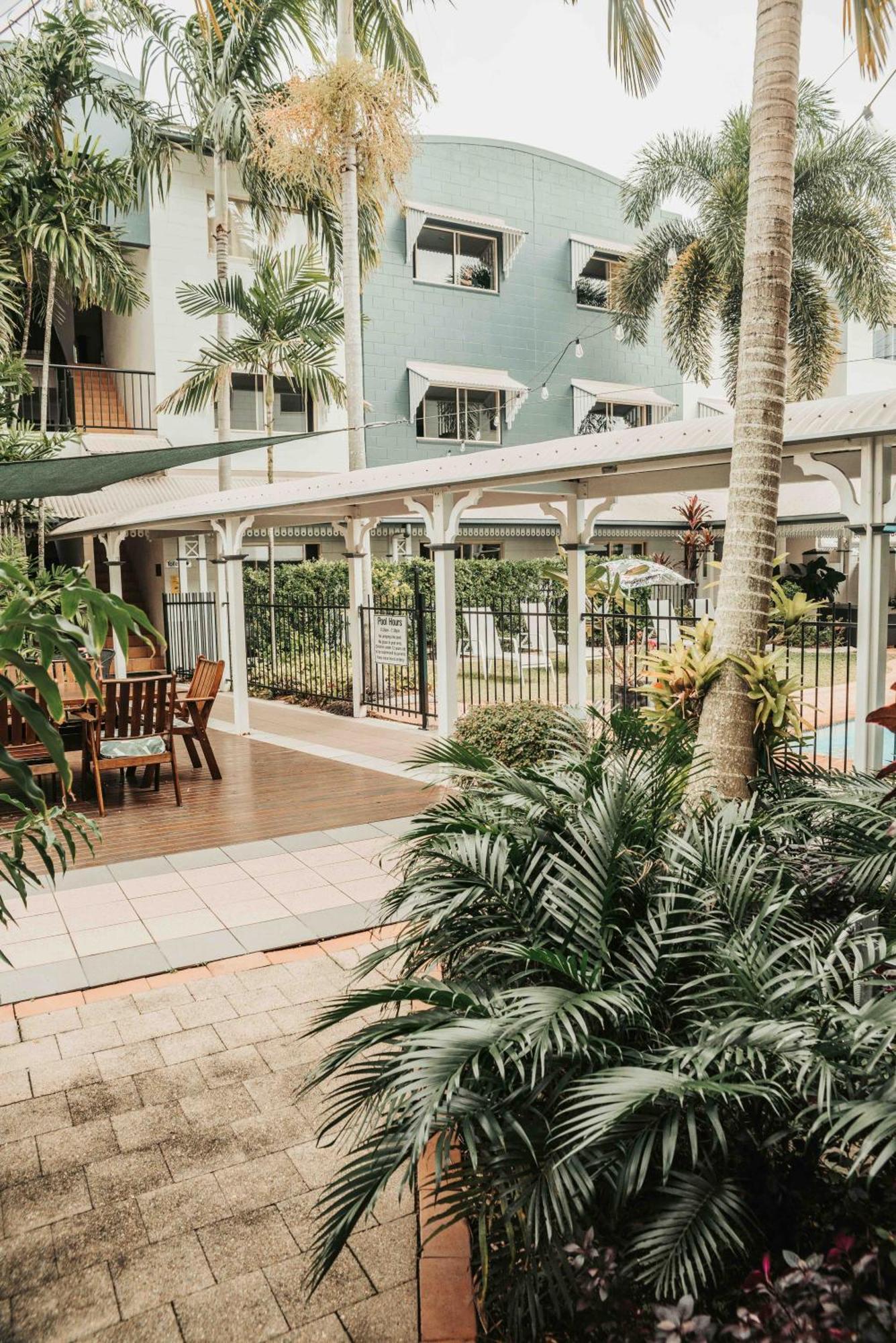 Cairns Queens Court ภายนอก รูปภาพ