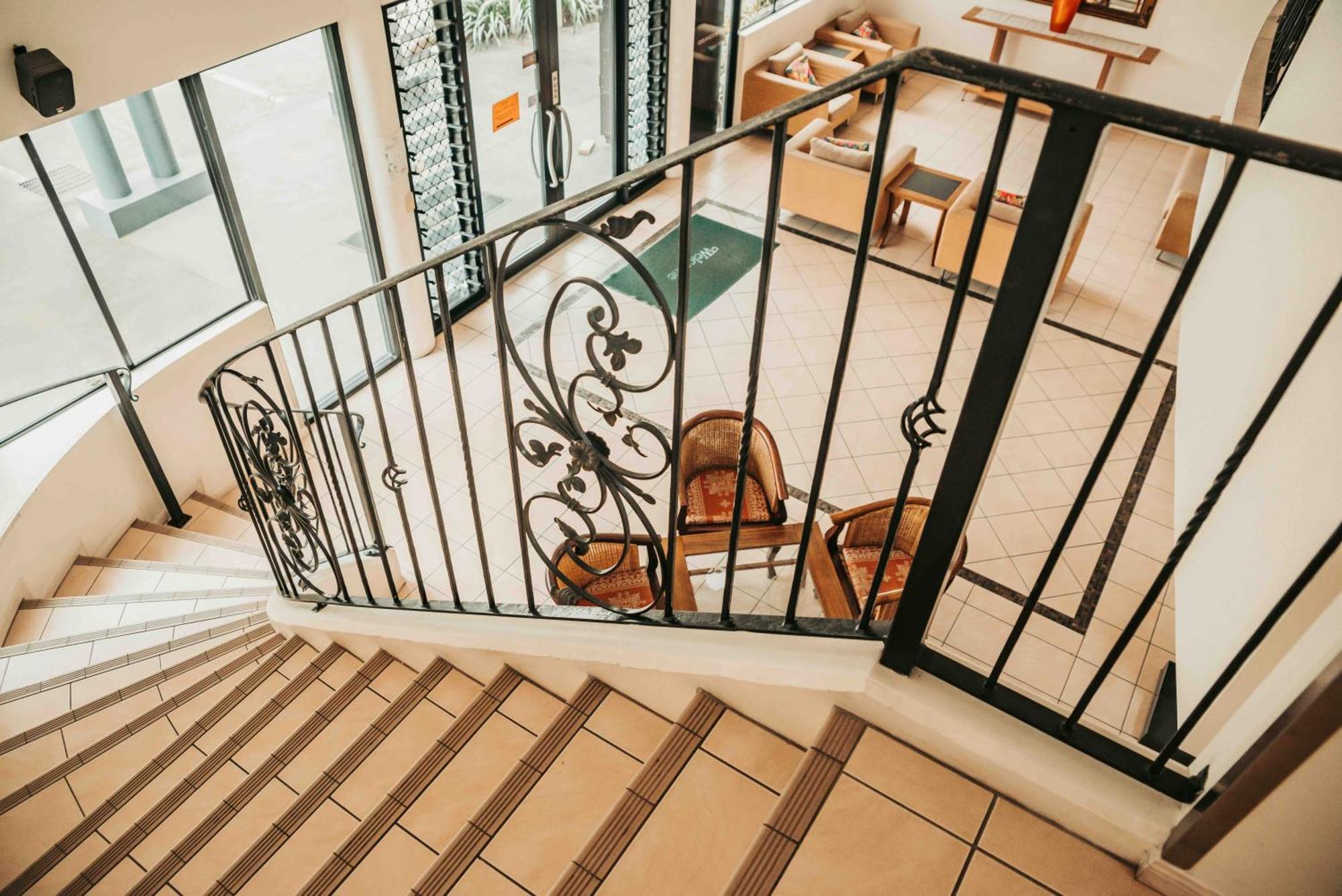 Cairns Queens Court ภายนอก รูปภาพ