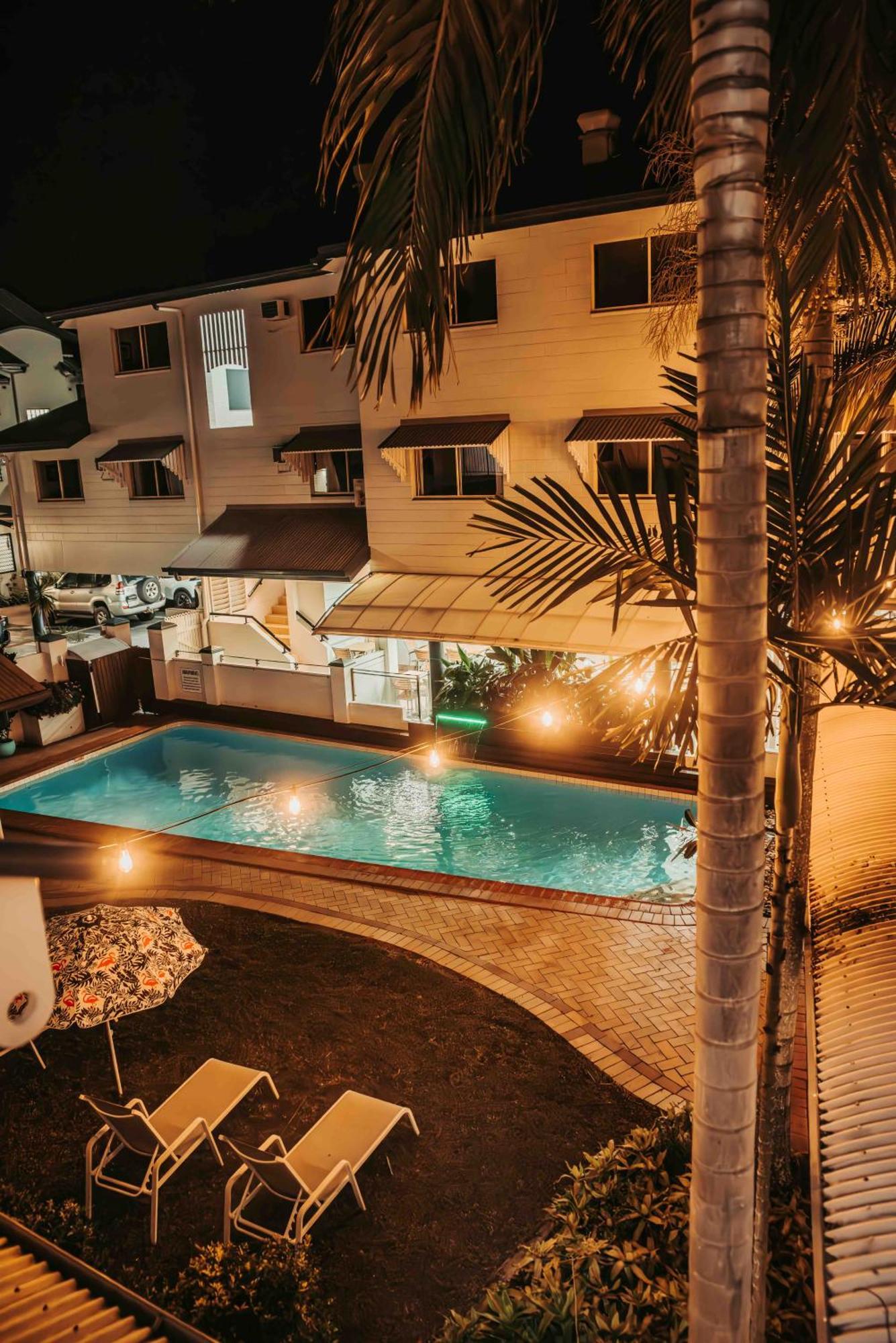 Cairns Queens Court ภายนอก รูปภาพ