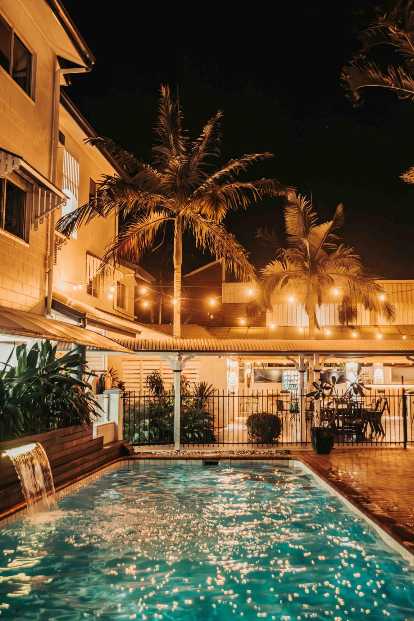 Cairns Queens Court ภายนอก รูปภาพ