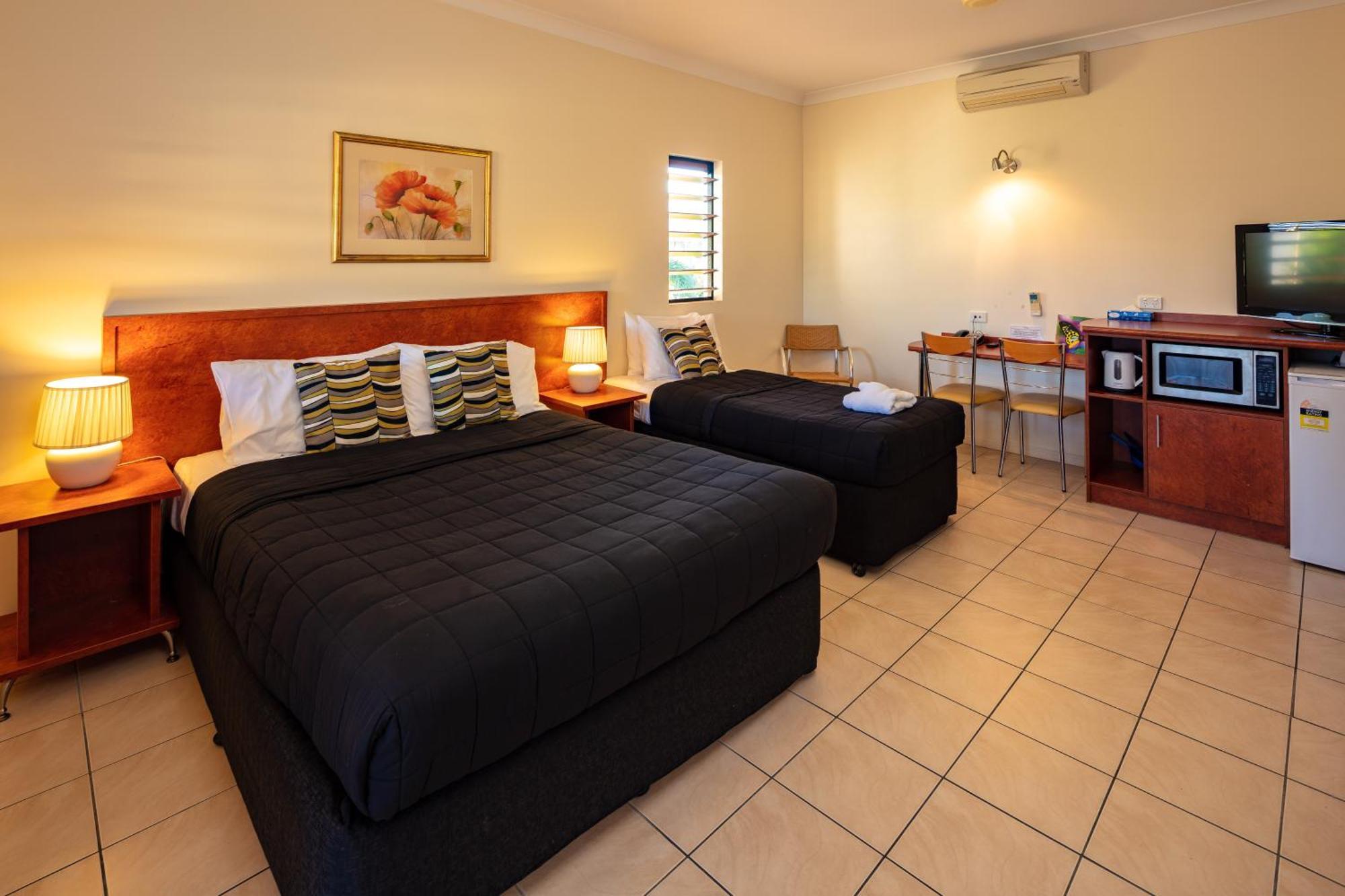 Cairns Queens Court ภายนอก รูปภาพ