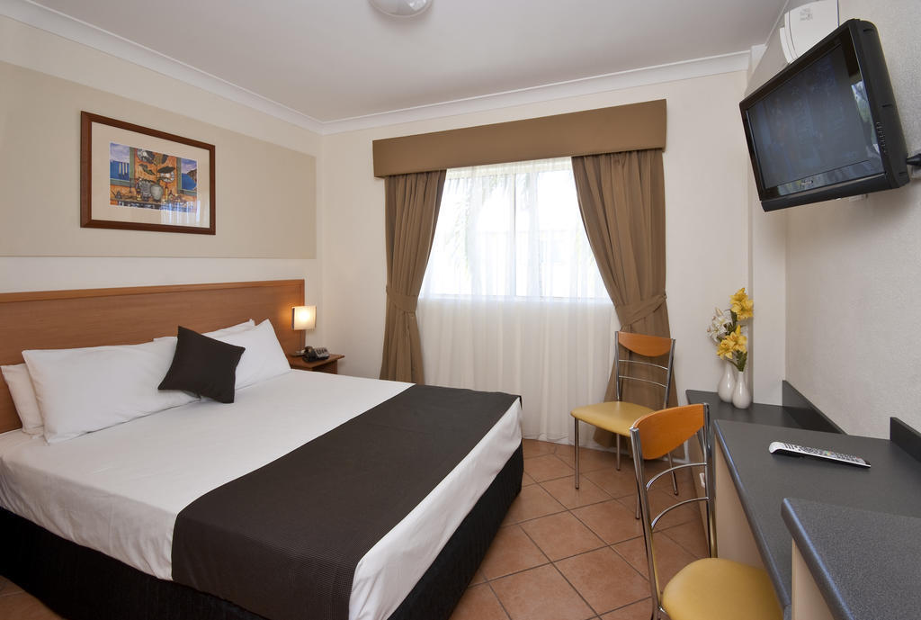 Cairns Queens Court ภายนอก รูปภาพ